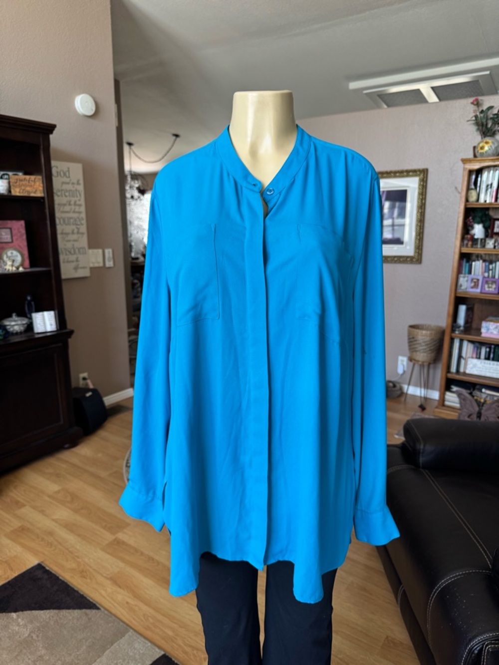 INC International Concepts blue long sleeve button up blouse w/pockets-18W